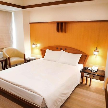 טאיצ'ונג Kao Yuan Hotel - Zhong Zheng מראה חיצוני תמונה