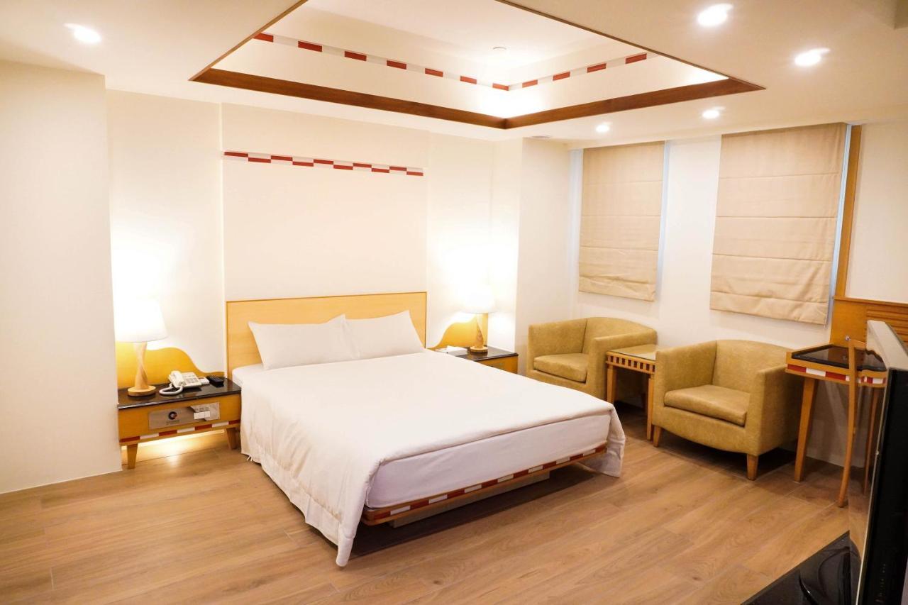 טאיצ'ונג Kao Yuan Hotel - Zhong Zheng מראה חיצוני תמונה