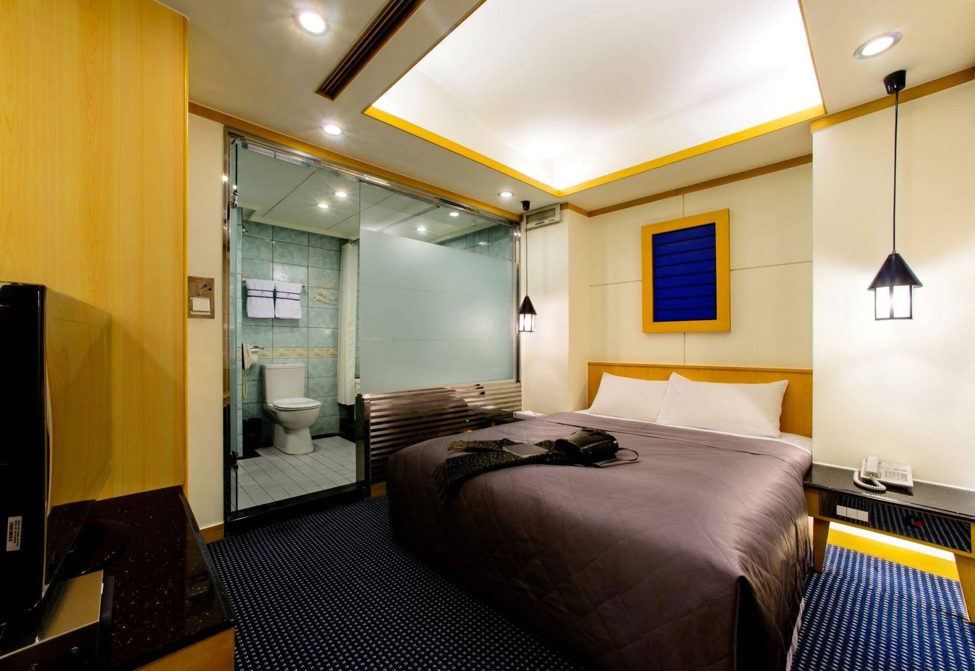 טאיצ'ונג Kao Yuan Hotel - Zhong Zheng מראה חיצוני תמונה